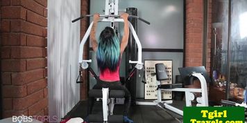 Ebony ts pornstar plays with her tight ass