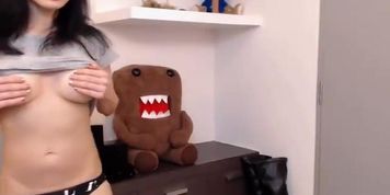 Japanese Horny Slut Camshow Flashing