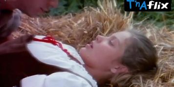 Ornella Muti Breasts Scene  in Fiorina La Vacca