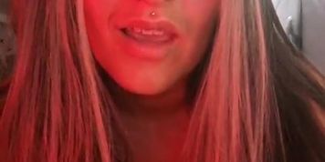 C4_Kitty_goddess tits show