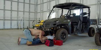 Stuck Mechanic'S Cock Sucked Under Parked Car - Nextdoorstudios (Justin Matthews)