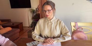 Corrupt nanny spreads her legs and squirts juicily for someone else's husband