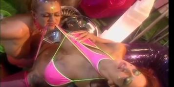 Dry Humping Lesbians- Bizarre (Donita Dunes, Sana Fey)
