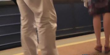 Hot upskirt porn with amateur hottie in a public place