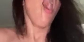 Tinder MILF slut riding hard dick on first date!