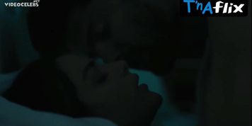 Odeya Rush Sexy Scene  in Cha Cha Real Smooth