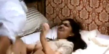 Reyes Poveda Breasts Scene  in Perros Callejeros Ii