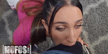 Mofos - Scott Nails Stretches Out His Step-Daughter's Ass And Then Cums All Over It (Angelica Cruz)