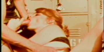 Fantastic vintage porn sex scene with John Holmes (John Stagliano)