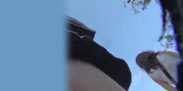Upskirt sexy ass2014