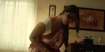 Aunty in a satin blouse &ndash; hot fuck