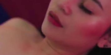 Anne Bryce Breasts Scene  in Aquarium