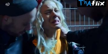 Alyona Mikhailova Breasts Scene  in Vodovorot
