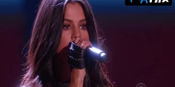 Selena Gomez Sexy Scene  in The Victoria'S Secret Fashion Show 2015