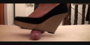 Wedge Dick And Ball Trampling (Gina Carano)