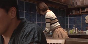 rSXCsxLwOPo:Q3Wt2EoiSQc (Akari Mitani, Eimi Fukada)
