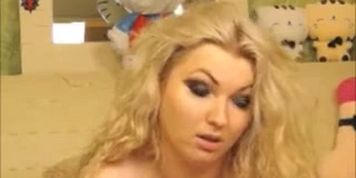 BBW blonde orgasm in webcam