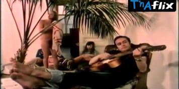 Shirley Corrigan Breasts Scene  in Unterm Rockchen Stoxbt Das Bockchen