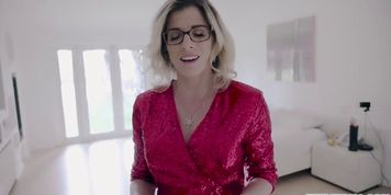 Lucky stepson gets a MILF blowjob for Christmas (Cory Chase)