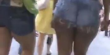 BOOTYTOURS