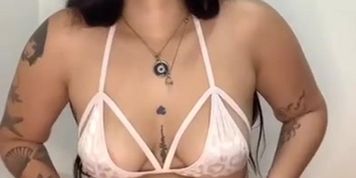 Spanish girl belly play