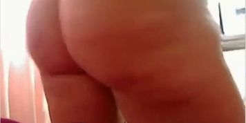 red head big booty 4