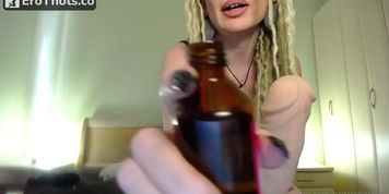 badassbitchvip Wants You High And Taking Dildo