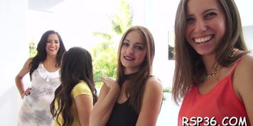 Teens take part in orgy - video 1