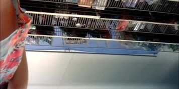 Upskirt Fun at Wal-Mart - Sexy Redhead