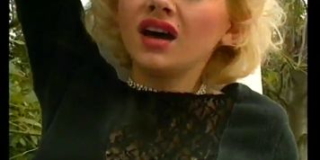 Jessica Fox Classic - Read My Lips