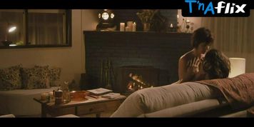 Carolina Chalita Breasts Scene  in Agua Na Boca