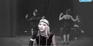 Chloe Cherry masturbates on the Sybian in her Roaring 20's outfit (Chloe Couture)