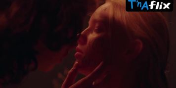 Elizaveta Ishenko Breasts,  Underwear Scene  in Sama Dura!