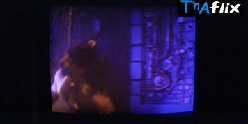 Linda Fiorentino Body Double,  Breasts Scene  in Acting On Impulse