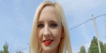 Allinternal blonde Alice is filled up with cum