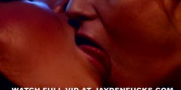 Nikki Rhodes loves Jayden Jaymes (Anette Dawn, Jayden James, Rebeka Akesson)