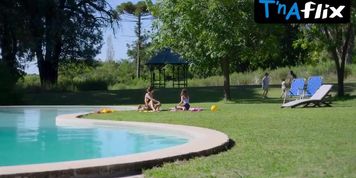 Maria Eugenia Suarez Butt,  Breasts Scene  in Terapia Alternativa