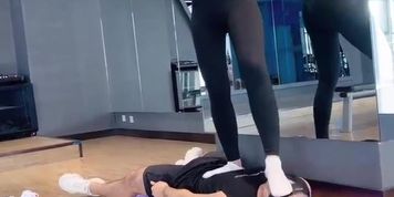 Chinese trampling 07