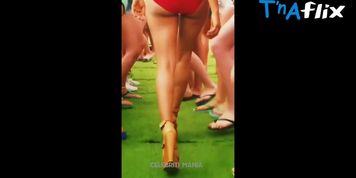 Ishita Raj Butt,  Breasts Scene  in Ishita Raj In Bikini