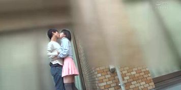 Sw-692 My Sister'S Friend Is Yariman Small Devil! Come To My House To Play And Invite Me With A Miniskirt Panchira. Because She 