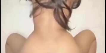 Laura Buka Jilbab - Si Kalem Ternyata Beringas