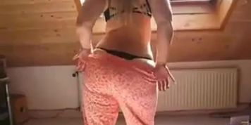 _Sexy Blonde in High Heels Shows Off Her Chubby Ass_p_ - taradate.com (Nestee Shy)