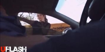 Car Dickflash for Blonde Teen