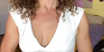 ATTENTION ALL SWEET BOYS!! I&rsquo;m so happy my Mommy/stepmommy r.. by vibewithmommy from OnlyFans | Coomer