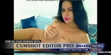sexy beautiful brunette black hair camgirl masturbates