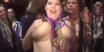 Mardi Gras T&A 2002 4