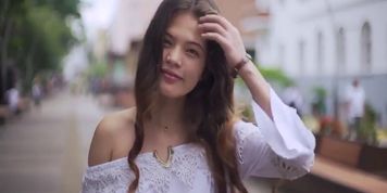 Zishy.com Lejandra Baez Open My Aperture vid&eacute;o added Aug 19, 2020