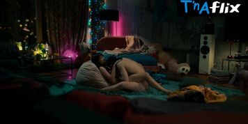 Nel Kaczmarek Breasts Scene  in Freestyle