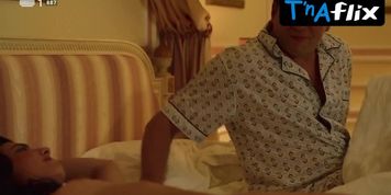 Beatriz Godinho Breasts Scene  in Cuba Libre