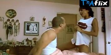 Doria Valenzuela Underwear Scene  in Warm Blooded Killers